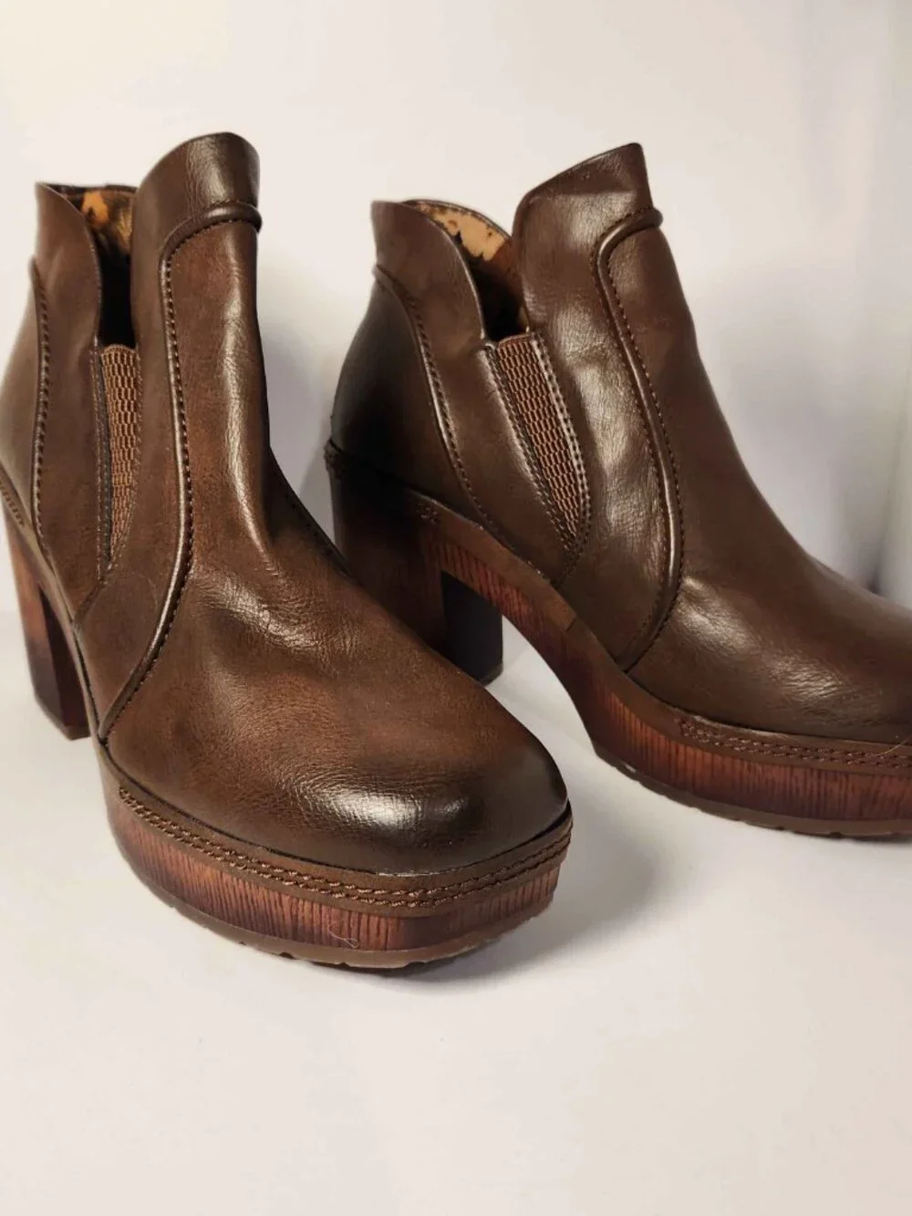 Women's Korks Robin Clog Bootie